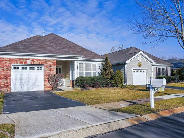 521 Emerson Ct, Galloway, NJ 08205