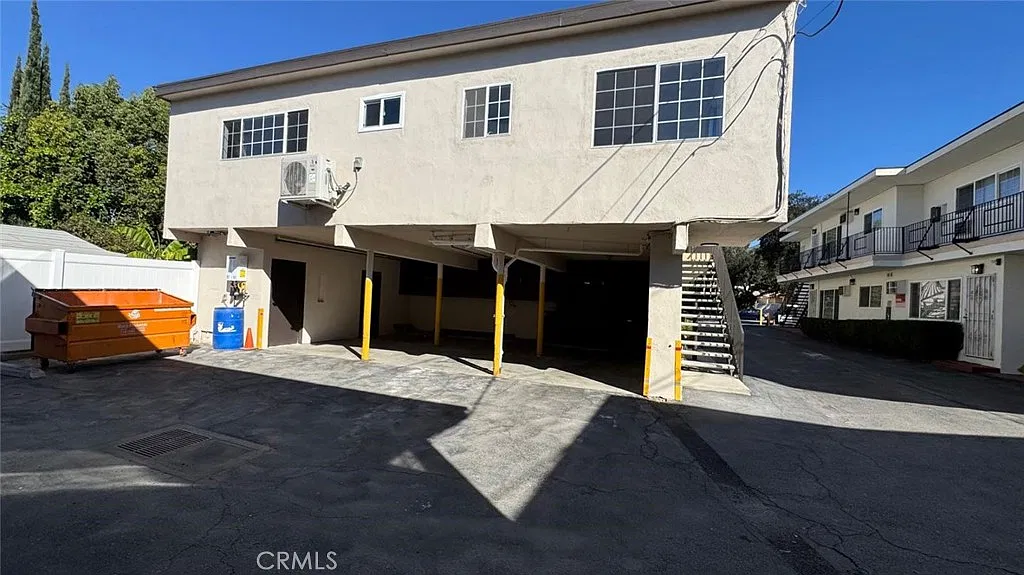 1 bed, 650 sqft, $2,500 — Photo 3