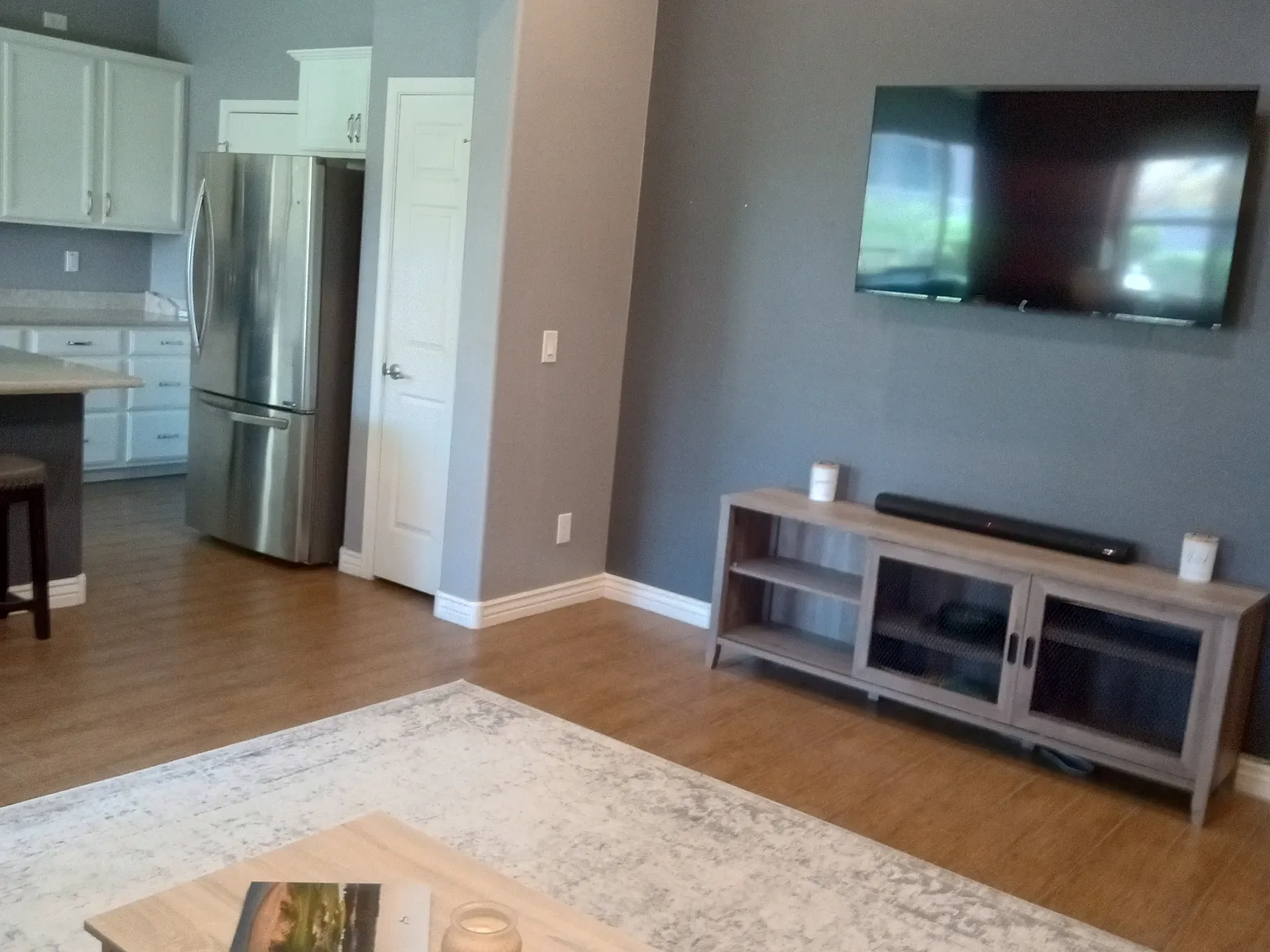 2 bed, 1550 sqft, $2,300 — Photo 4