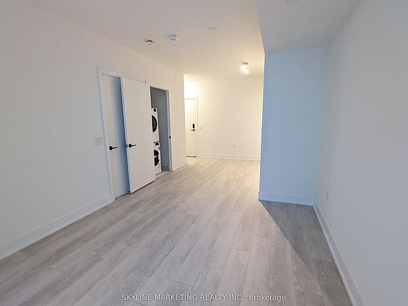 3rd image of 2450 Old Bronte Rd #327