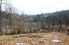 2nd image of 284 Eldridge Ln