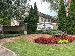 6980 Roswell Rd UNIT P3, Sandy Springs, GA 30328