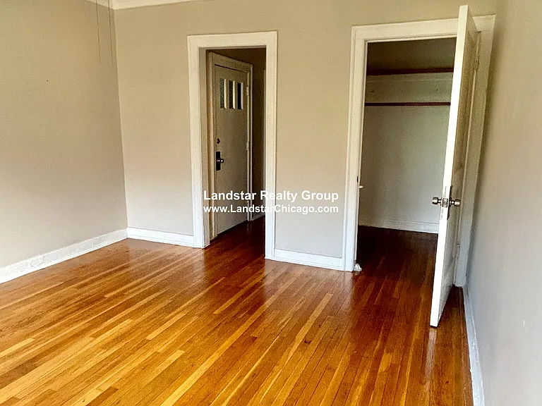 7755 N Sheridan Rd #2 — Photo 3