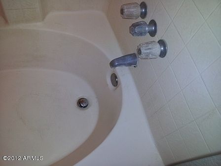 4th image of 1905 E UNIVERSITY Drive #104