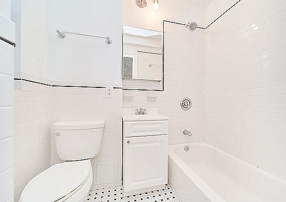 5th image of 850 Amsterdam Ave APT 7b