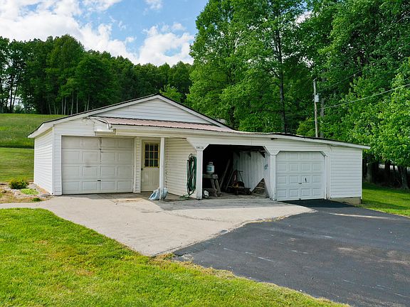 4th image of 8356 E Laurel Rd