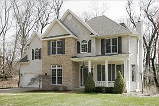 5th image of 2442 Ramblewood Dr