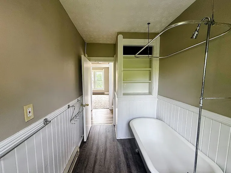 610 Wellman Ave SE — Photo 11