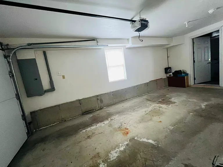 38 Raymond St — Photo 15