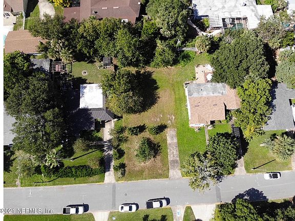 3rd image of 310 Alcazar St