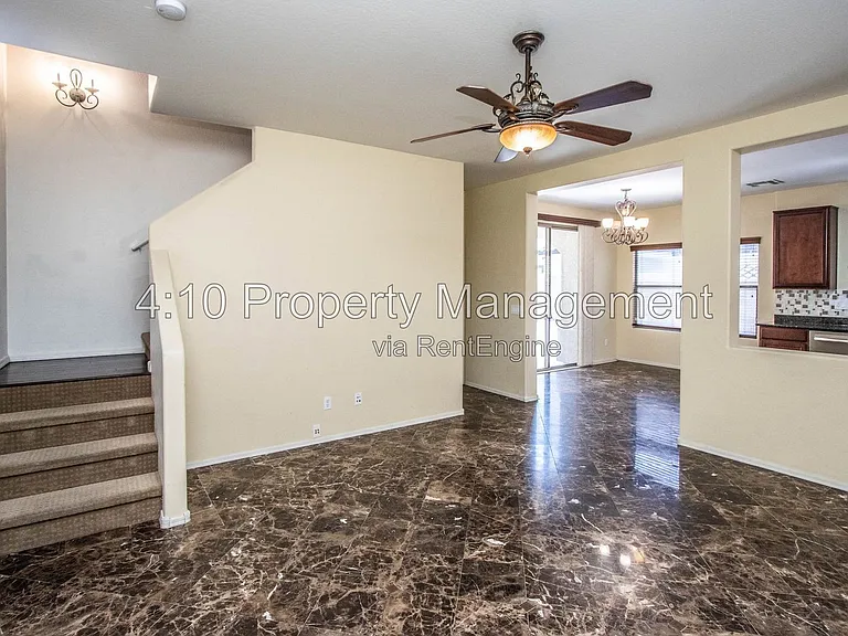 1161 E Boston St — Photo 10