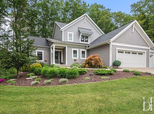 16171 Coventry Ln #31, Spring Lake, MI 49456