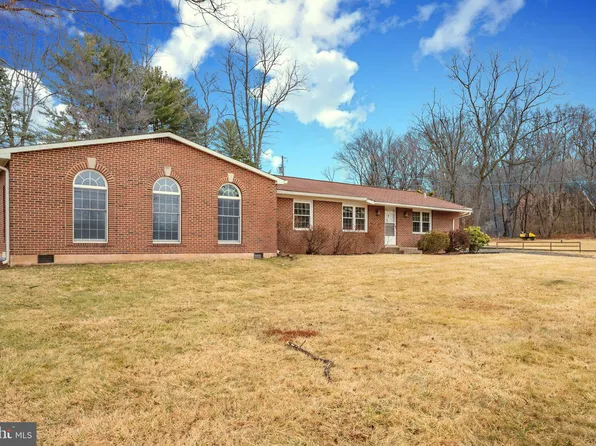 9552 Birmingham Dr, Manassas, VA 20111