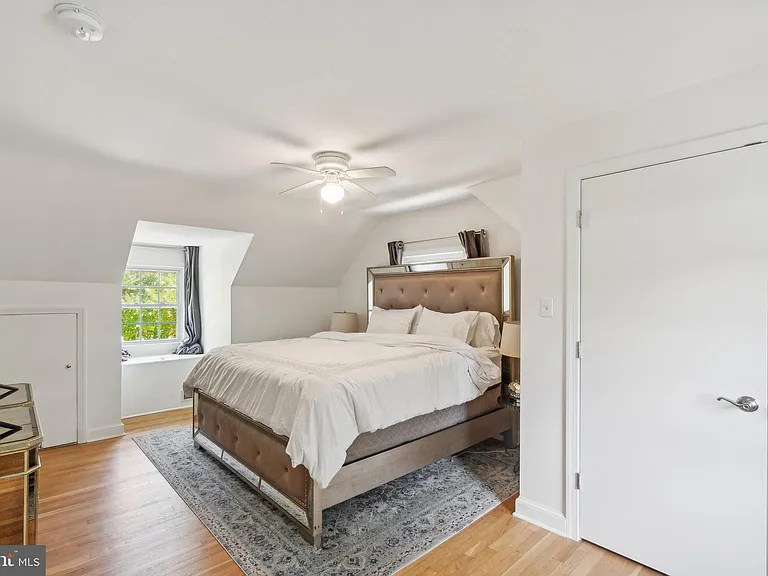 5802 Ryland Dr — Photo 13