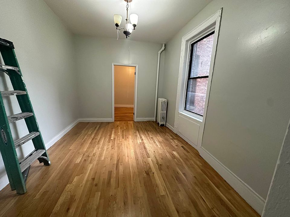 1st image of 232 Meserole St APT 8