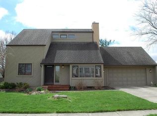 3695 Kilkenny Dr, Columbus, OH 43221