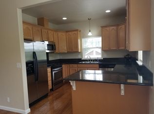 1510 Cottage Heights Loop, Cottage Grove, OR 97424