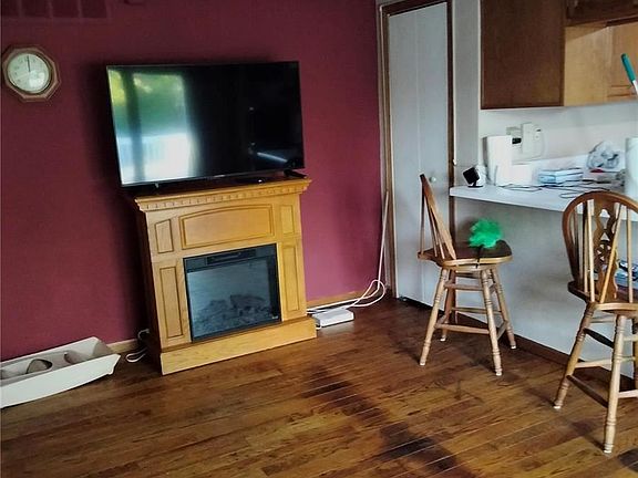 5th image of 3946 Del Lago Dr
