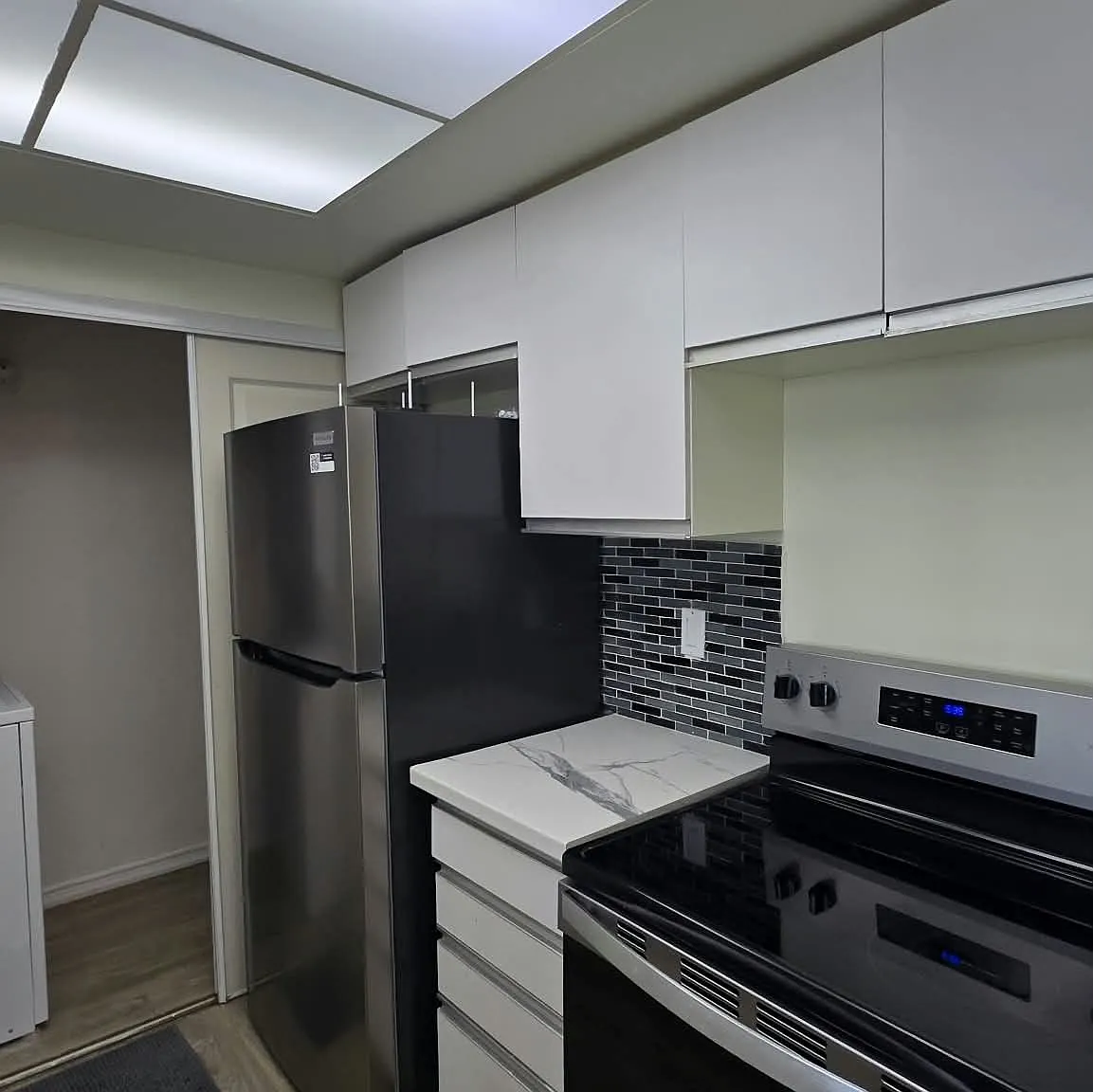 2 bed, $2,300 — Photo 3