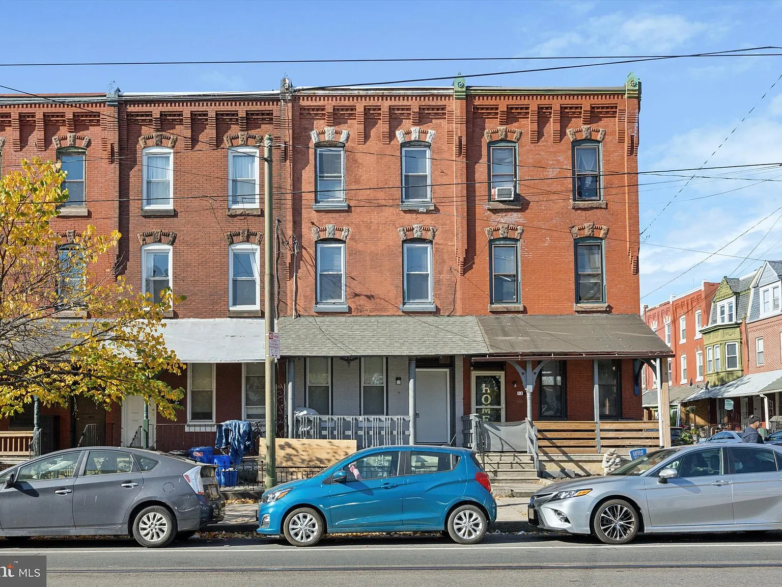 1 bed, 800 sqft, $1,200 — Photo 1