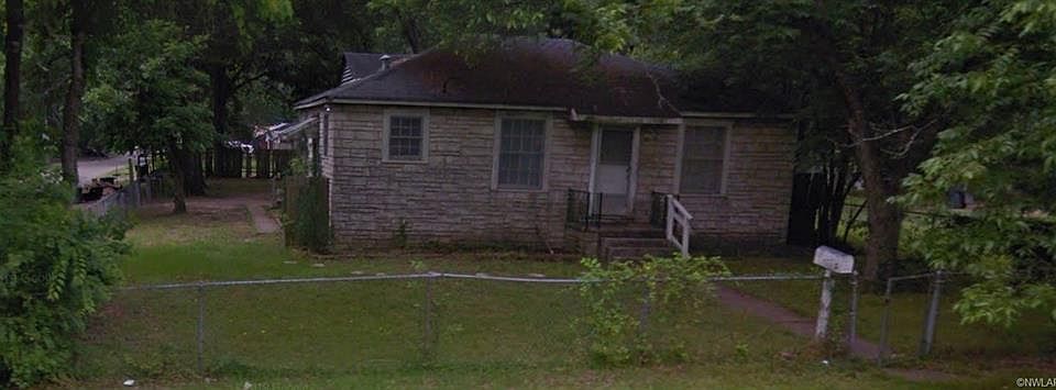 1st image of 1903 Vivian St