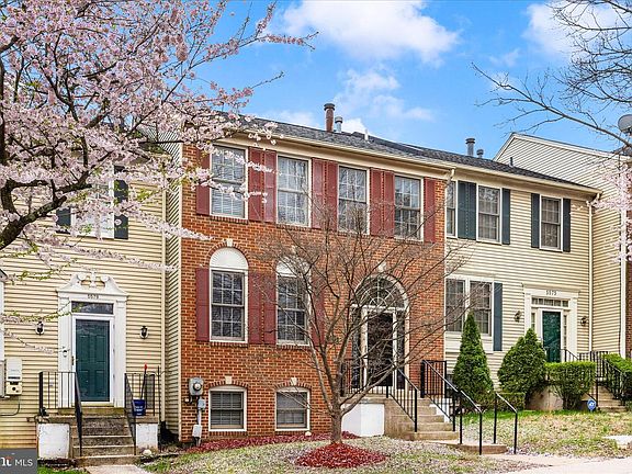 2nd image of 5577 Rivendell Pl