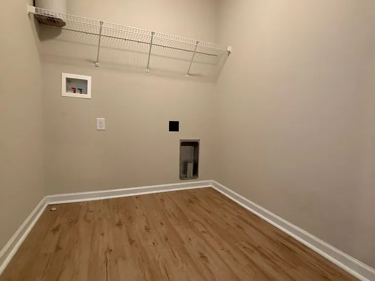 202 Prism Ct — Photo 25