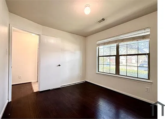 16127 Cole Bridge Ln — Photo 6