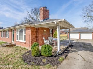 5104 Roman Dr, Louisville, KY 40291