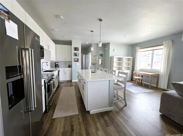 91-3575 Iwikuamoo St #305, Ewa Beach, HI 96706