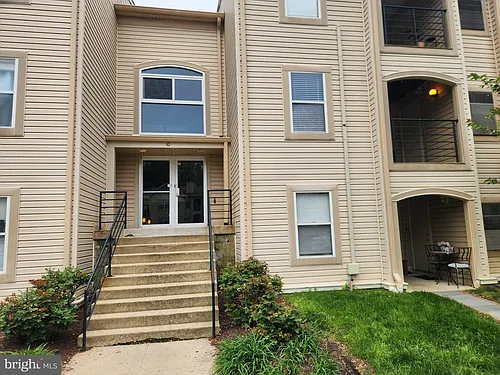 10 Hearthstone Ct #H Photo 1