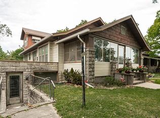 626 S Main St, Ottawa, KS 66067