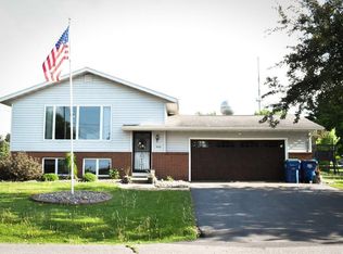 903 Sunset Dr, Marathon, WI 54448