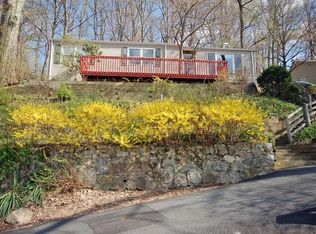 3 Burnham Pkwy, Morristown, NJ 07960