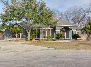 232 Meadowlark Ln, Mcqueeney, TX 78123
