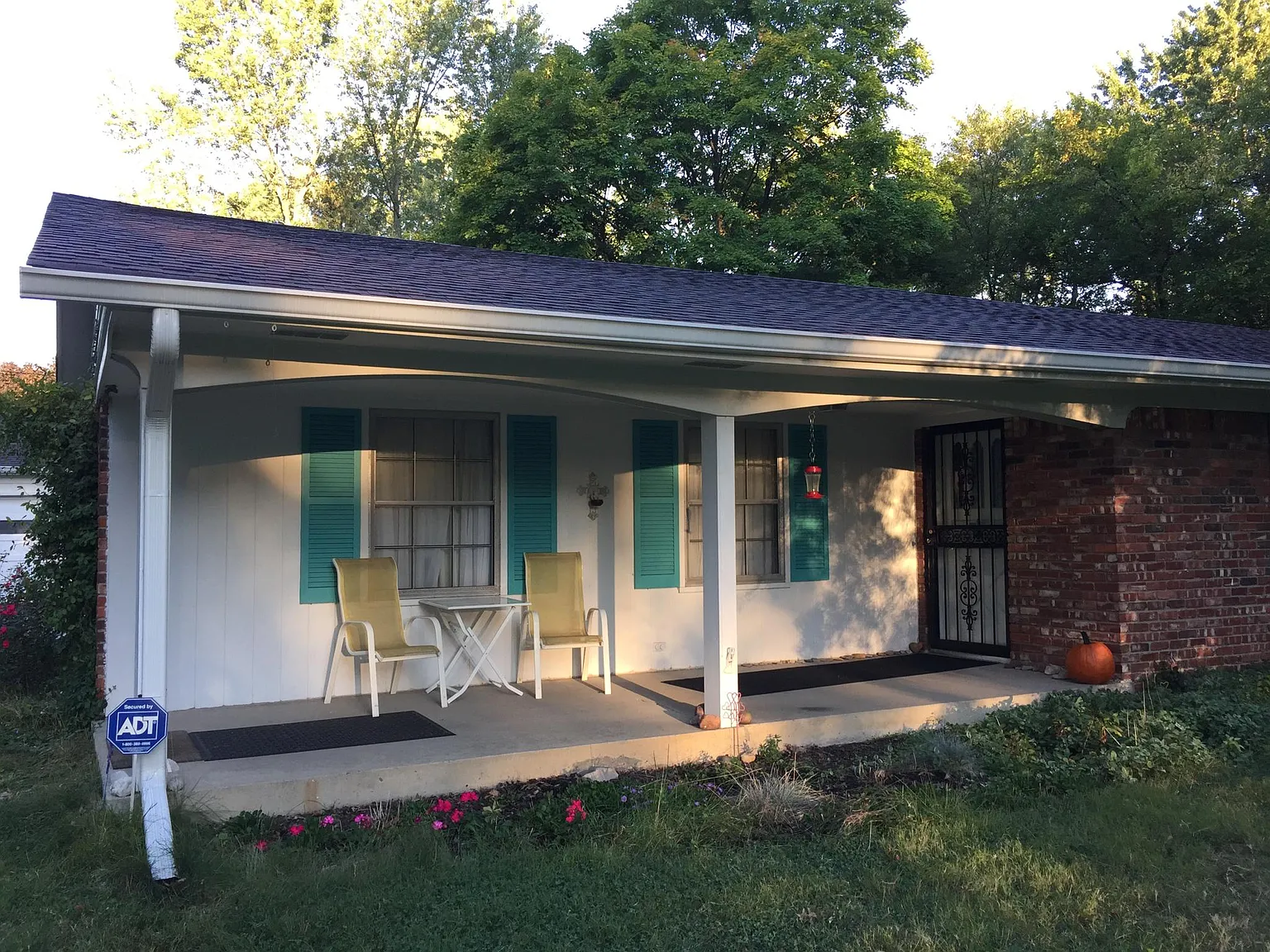 8114 Graham Rd — Photo 1