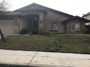 1418 Bedford Ave, Clovis, CA 93611