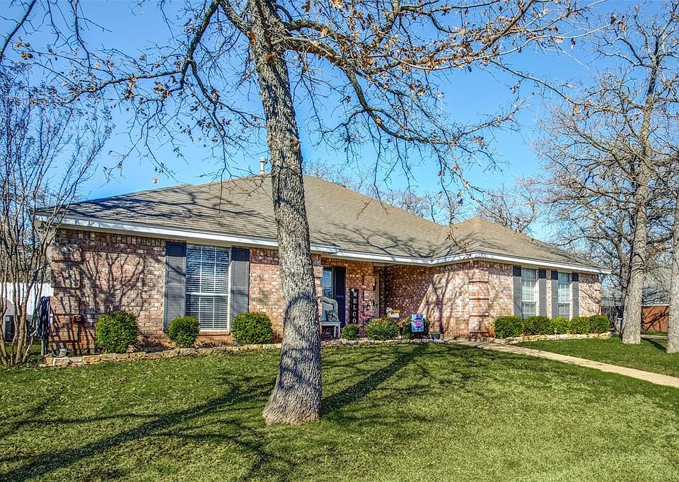 1st image of 408 Baldwin Dr