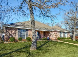 408 Baldwin Dr, Joshua, TX 76058