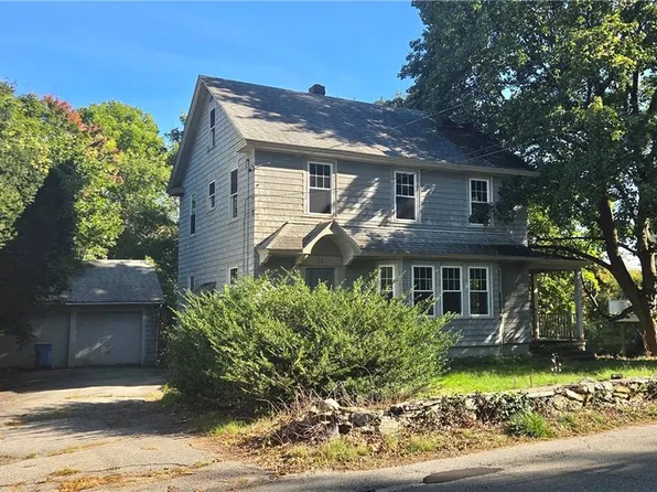 73 Scott Rd, Cumberland, RI 02864