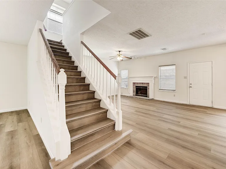 2338 Bent River Dr — Photo 13