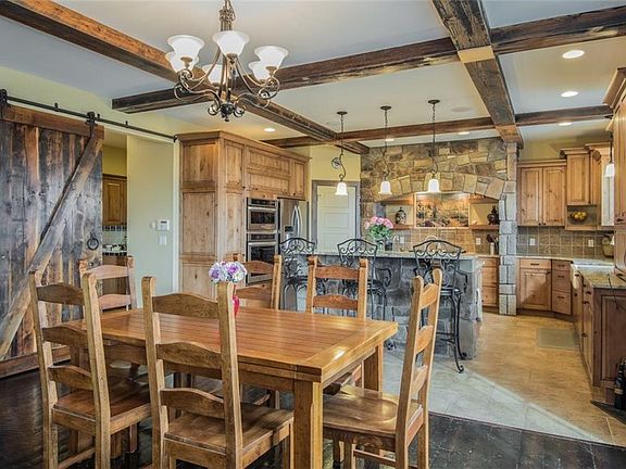 5th image of 5960 Canyonwoods Dr
