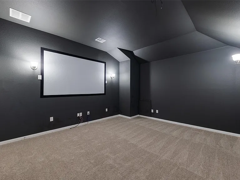 400 Pinnacle View Dr — Photo 32