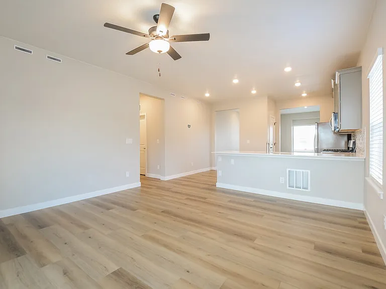 9462 Truckee Ct — Photo 4