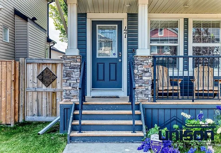 47 N Evanspark Rd NW — Photo 10