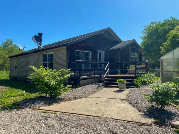 2315 Oak Forest Rd, Buchanan, MI 49107