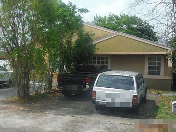 2nd image of 7211 SW 14th St