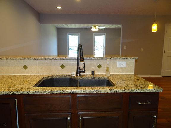 5th image of 6310 Winding Stream Dr