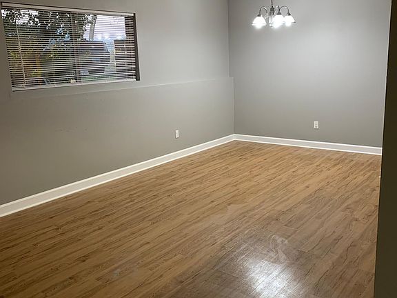 5th image of 2390 Bicentennial Ave APT 4