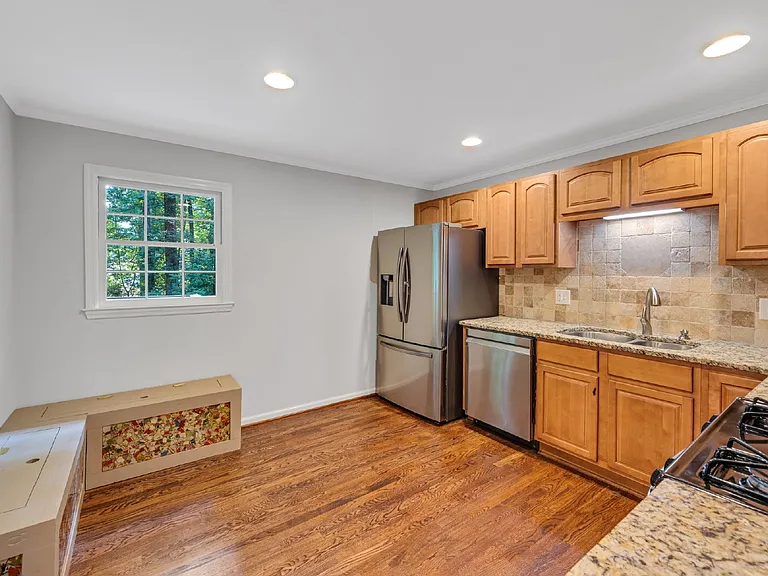 4472 Old Mabry Pl NE — Photo 6